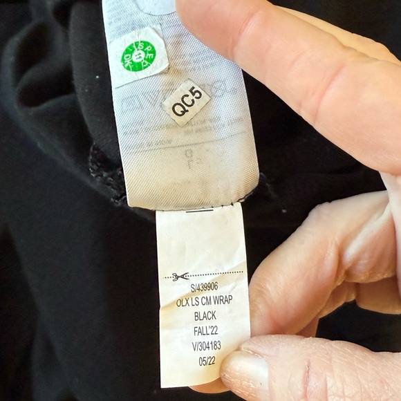 Banana Republic Wrap Around Top - Picture 8 of 8